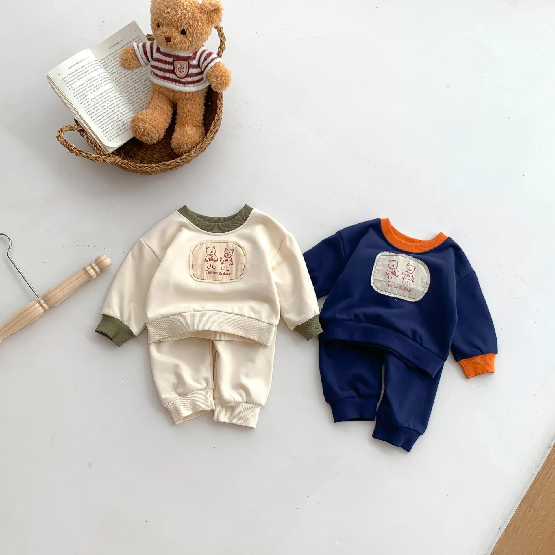 2 Pieces Set Baby Kid Girls Boys Color-blocking Cartoon Tops And Solid Color Pants Wholesale 23101919