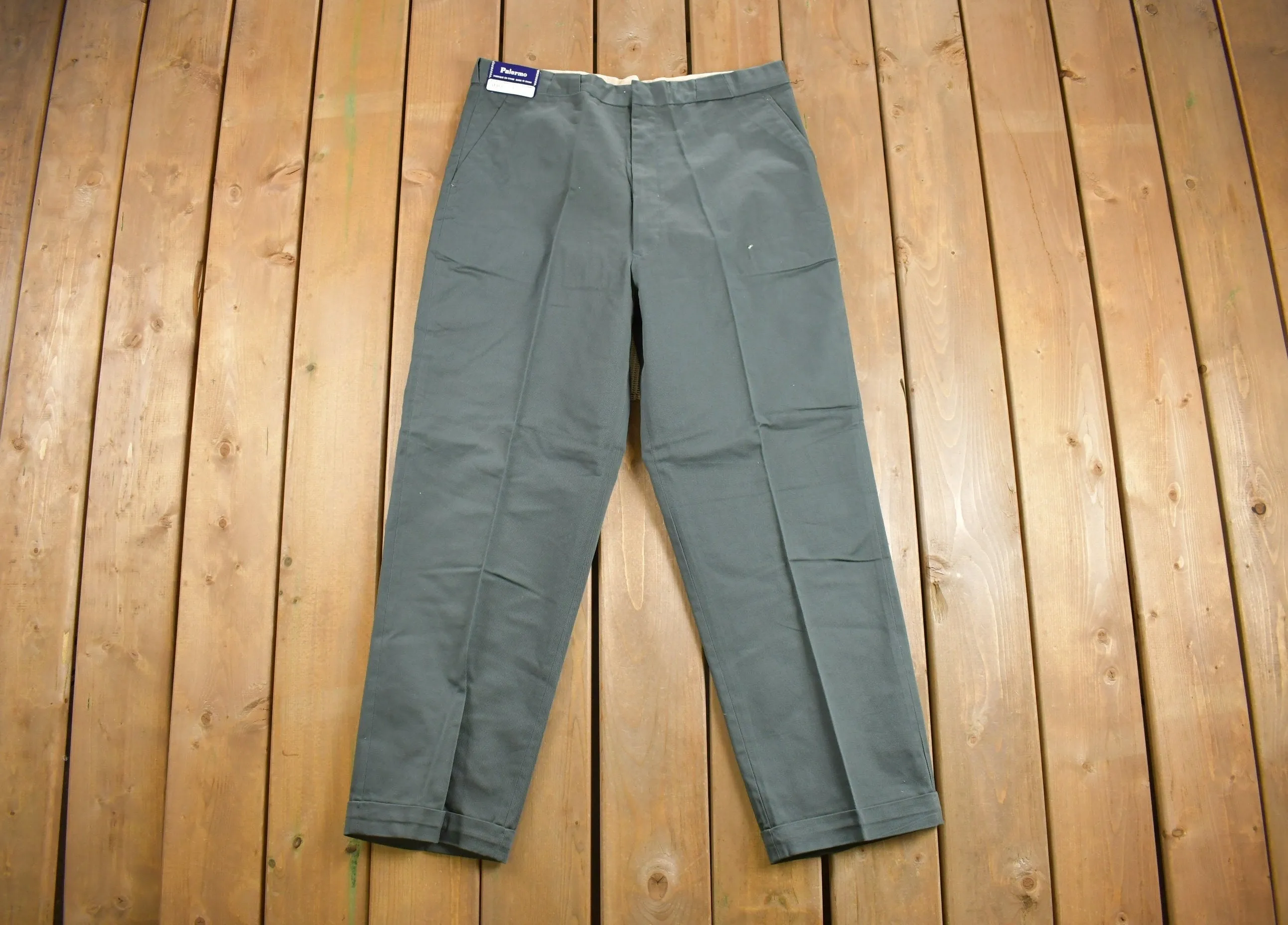 Deadstock Vintage 1980s Palermo Pleated Trousers Size 29 x 29.5 / 80s Workwear / 1980s Pants / Olive Green / New With tags