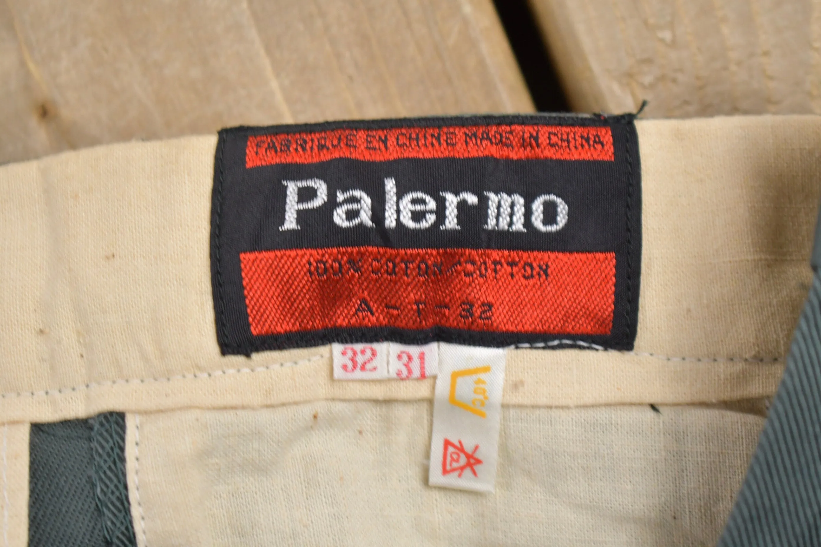 Deadstock Vintage 1980s Palermo Pleated Trousers Size 29 x 29.5 / 80s Workwear / 1980s Pants / Olive Green / New With tags